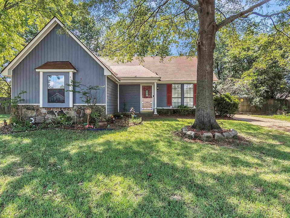 1st image of 6267 Barwick Dr