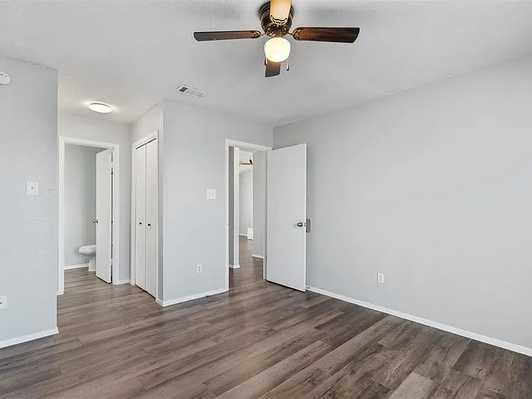 1711 Rawhide Loop — Photo 7