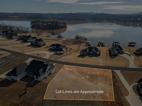 404 Charter Ln NE #26, Pell City, AL 35128