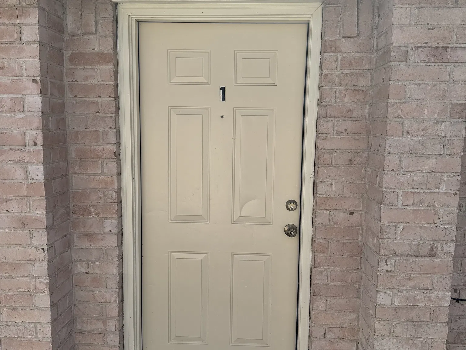2711 Presidio Drive - 1 — Photo 2