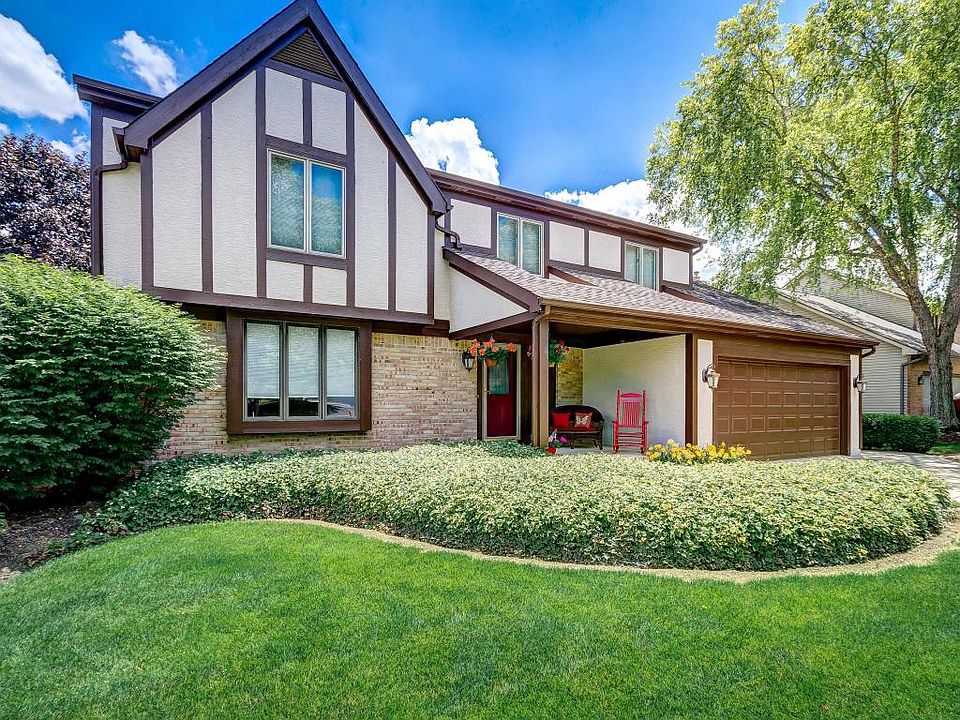 1st image of 5784 Country House Ln