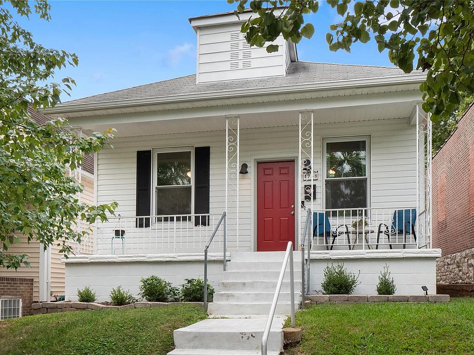 1st image of 4738 Dahlia Ave