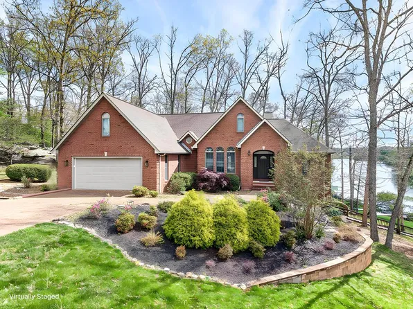 983 Tennessee Ave, Crossville, TN 38555