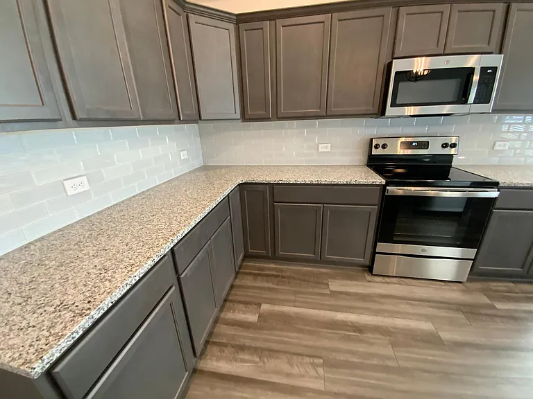 5208 Leaning Tree Dr — Photo 4