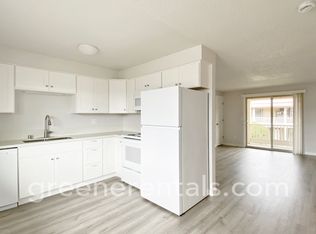 1201 & 1205 W Main St #K, Elma, WA 98541