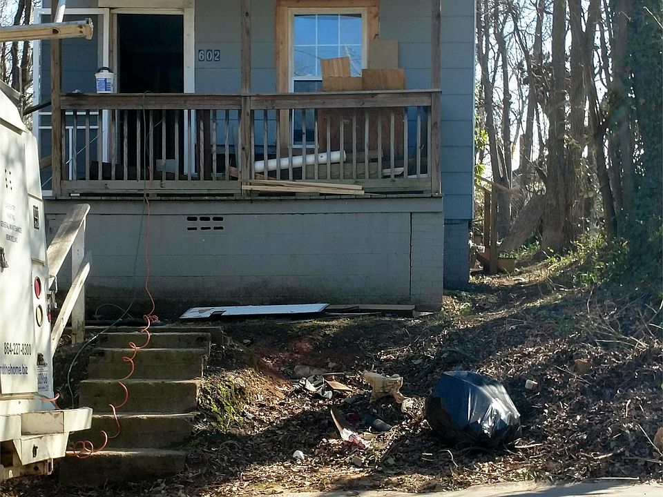 1st image of 602 Hall Ave