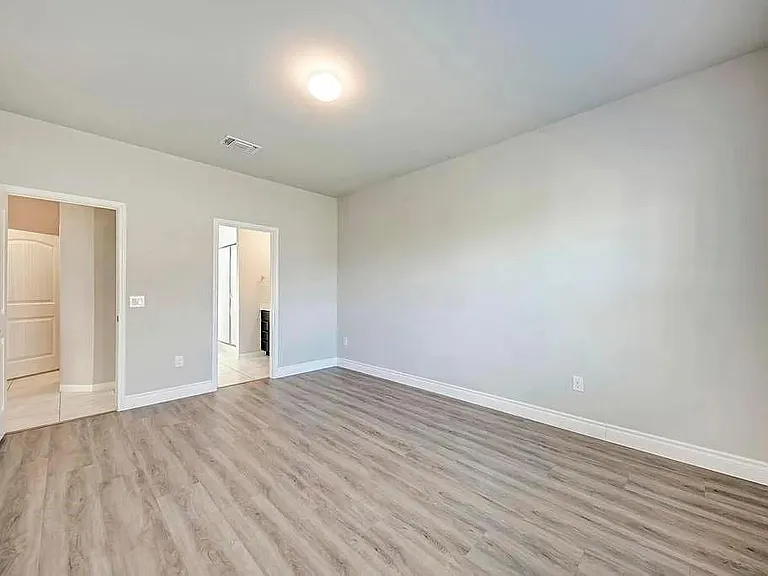 6713 Branrust Dr — Photo 15