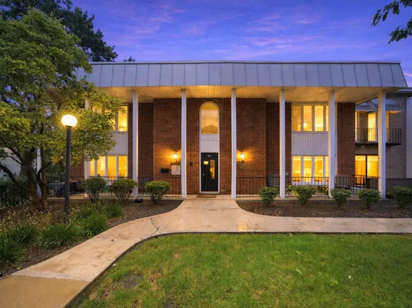 9817 S Keeler Ave APT D, Oak Lawn, IL 60453