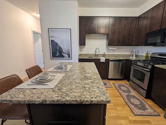 2nd image of 1134 W Granville Ave APT 1117