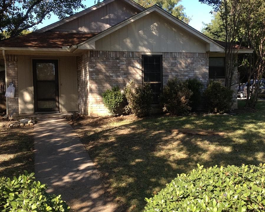 1st image of 4757 Scots Briar Ln
