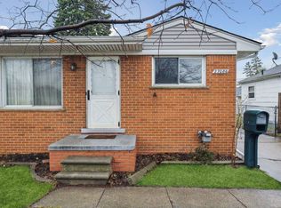 27086 Baldwin Ave, Warren, MI 48092