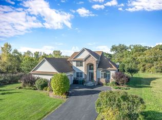 6712 Perkins Pkwy, Fox Lake, IL 60020