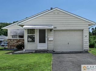 35 Coral Bell Holw, Toms River, NJ 08755
