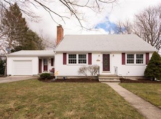 25 Englewood Ct, Warren, RI 02885