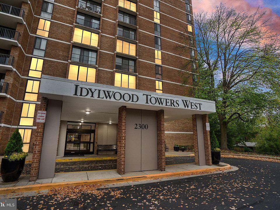1st image of 2300 Pimmit Dr APT 116