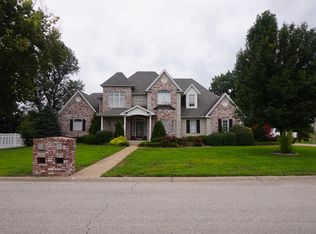 711 Copper Oaks Dr, Carl Junction, MO 64834