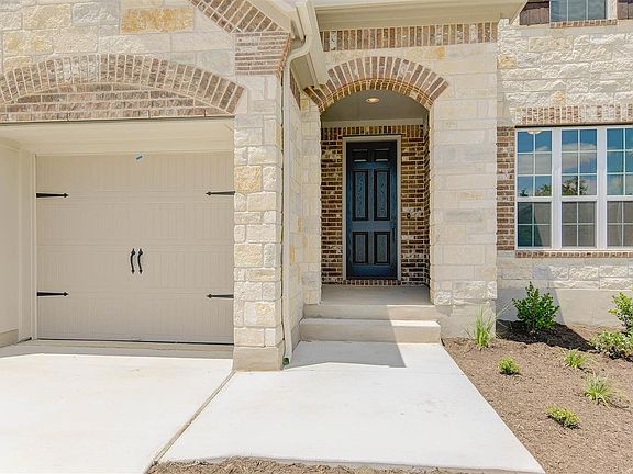 3rd image of 3309 Prentiss Ln