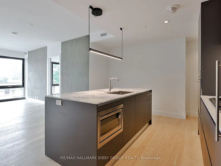 1414 Bayview Ave #204 — Photo 8