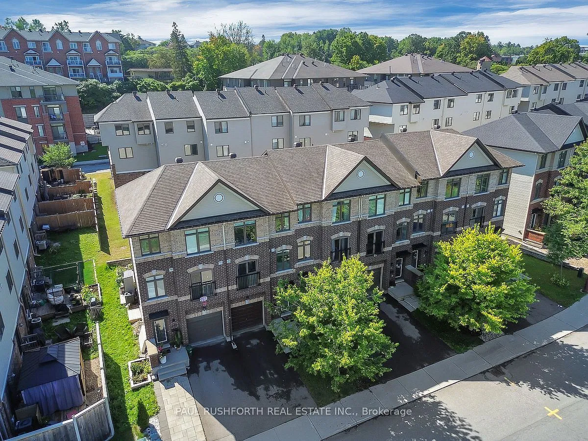 3 bed, $2,450 — Photo 2