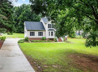 303 Norwood Dr, Clayton, NC 27527