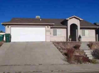 4015 Abbey Rd, Farmington, NM 87402