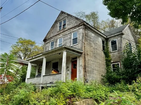 1594 Johnston Ave, Kittanning, PA 16201