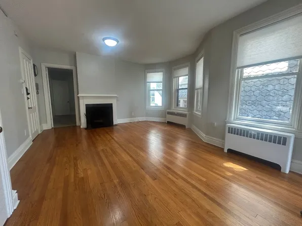 1403 N Broom St APT B, Wilmington, DE 19806