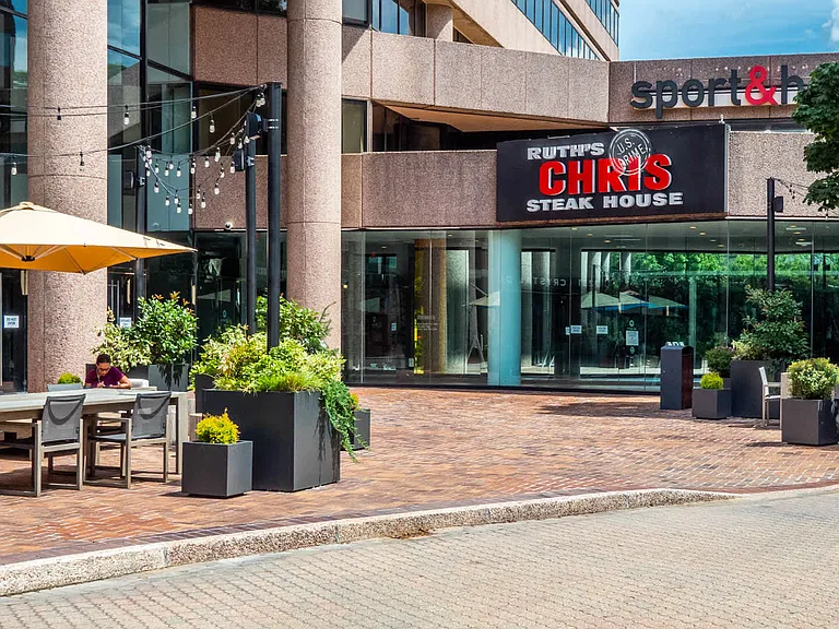 Upscale dining within the Crystal City Shops.