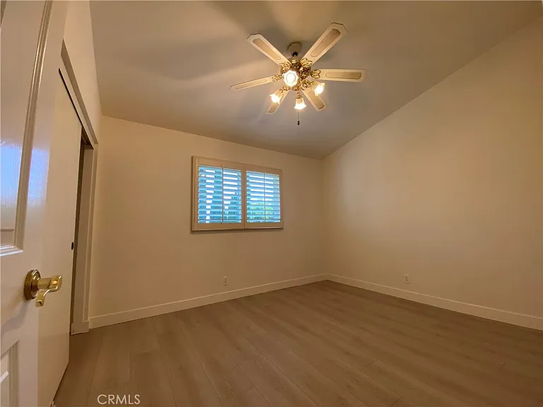 2072 Maverick Cir — Photo 24