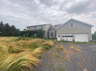 343 Town Hill Rd, New Enterprise, PA 16664