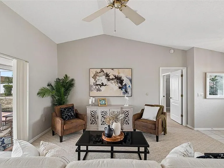 11349 Sand Hill Ave — Photo 5