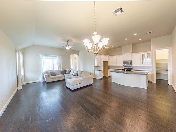 3rd image of 3027 Monticello Pines Ln