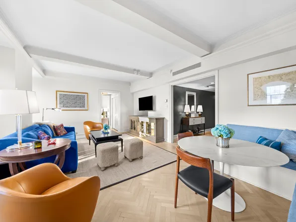 160 Central Park South image 6 of 20