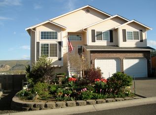 110 Lyle Loop Rd, Selah, WA 98942