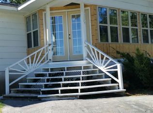 1208 Red Bud Dr, Grove, OK 74344