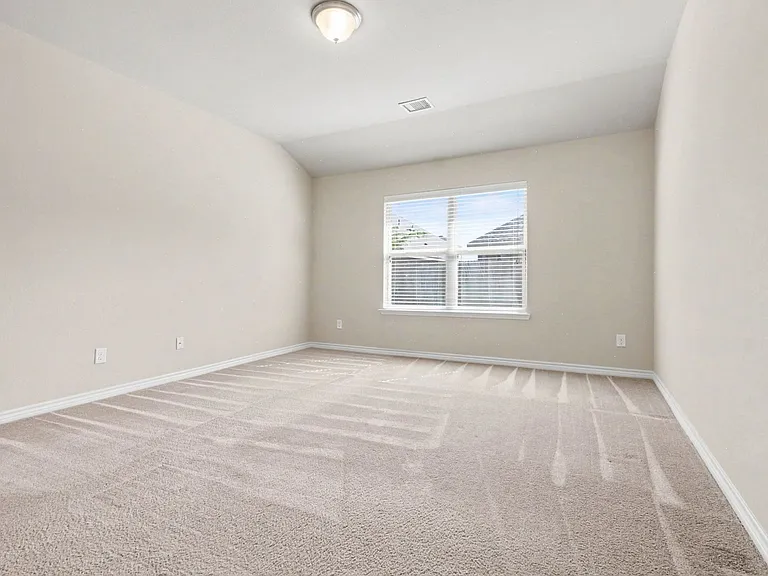 1412 Villa Paloma Blvd — Photo 18