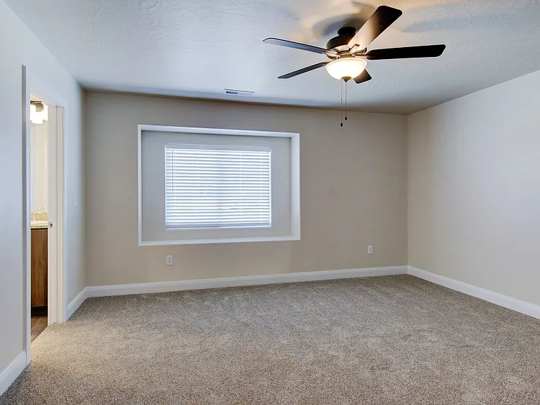 668 E Fiddlers Cove Dr #1 — Photo 11