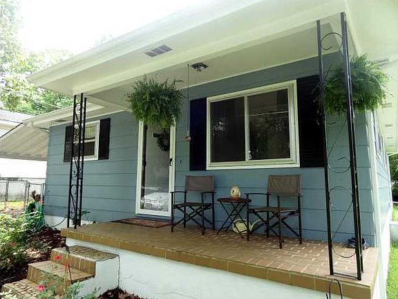 4th image of 6014 Wellworth Ave