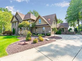 3505 Olde Winter Trl, Poland, OH 44514