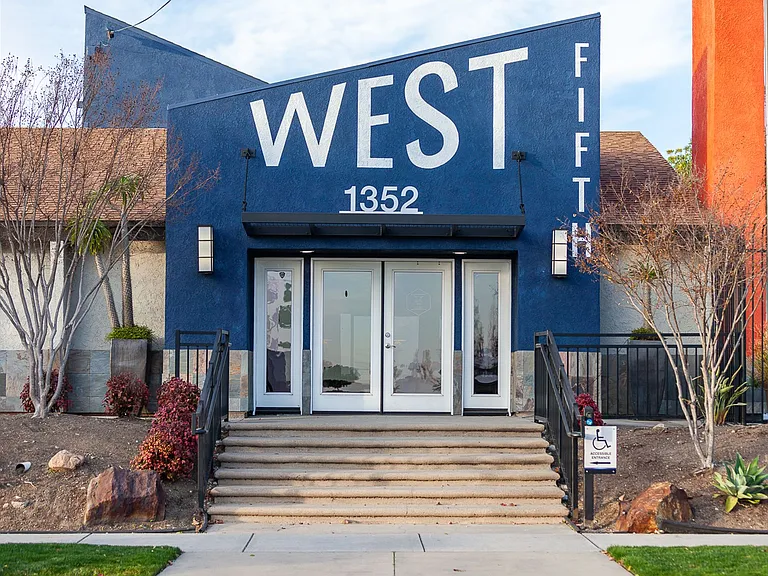 West Fifth Apartments — Photo 26