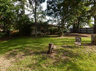 2011 White Oak Dr, Conroe, TX 77304