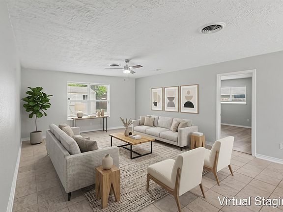 2nd image of 19514 Lockridge Dr