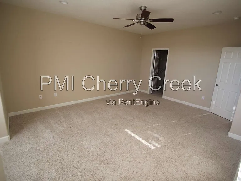 6385 S Xanadu Way — Photo 21