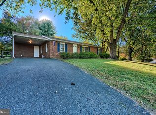 1604 Thornwood Ct, Fallston, MD 21047