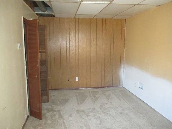 4th image of 608 S Lincoln Ave