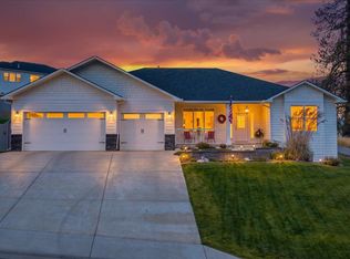 9302 W Floyd Dr, Cheney, WA 99004