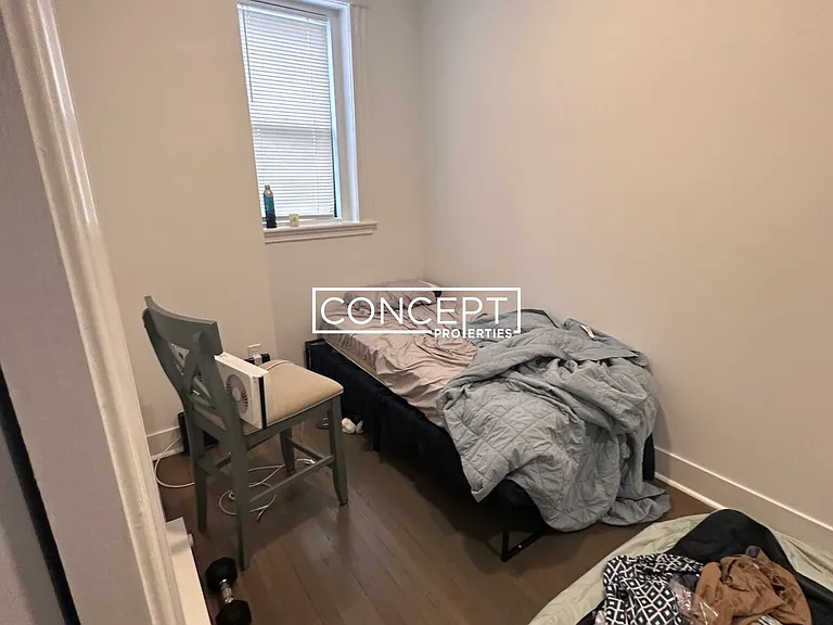 11 Queensberry St #4CP — Photo 5