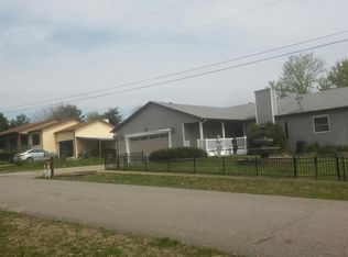 2660 Lake Rd N, Radcliff, KY 40160