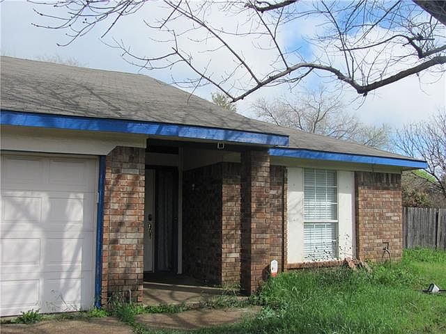 1st image of 9001 Gainsborough Ct