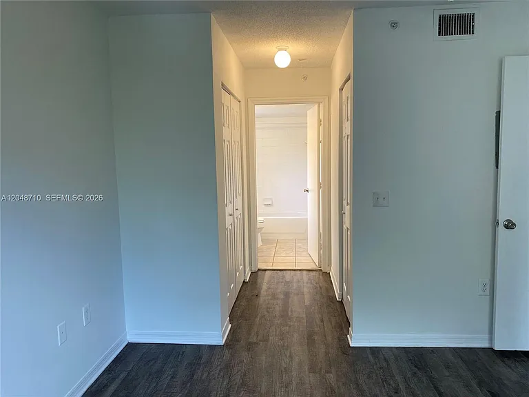4177 N Haverhill Rd #808 — Photo 46